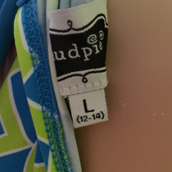 STYLISH DRESS - Picture 6 of 7